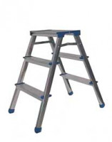 Taborety aluminiowe 1