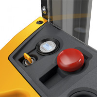 Wózki podnośnikowe elektryczne JUNGHEINRICH EJC M10 ZT 3