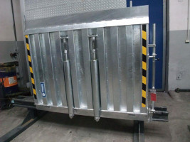 Pomost przeładunkowy 4