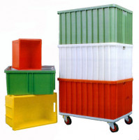 Pojemniki transportowe 1