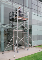 Rusztowania TOP SYSTEM -podesty o szerokości 0,75m lub 135 3