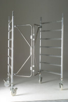 Rusztowania TOP SYSTEM -podesty o szerokości 0,75m lub 135 5